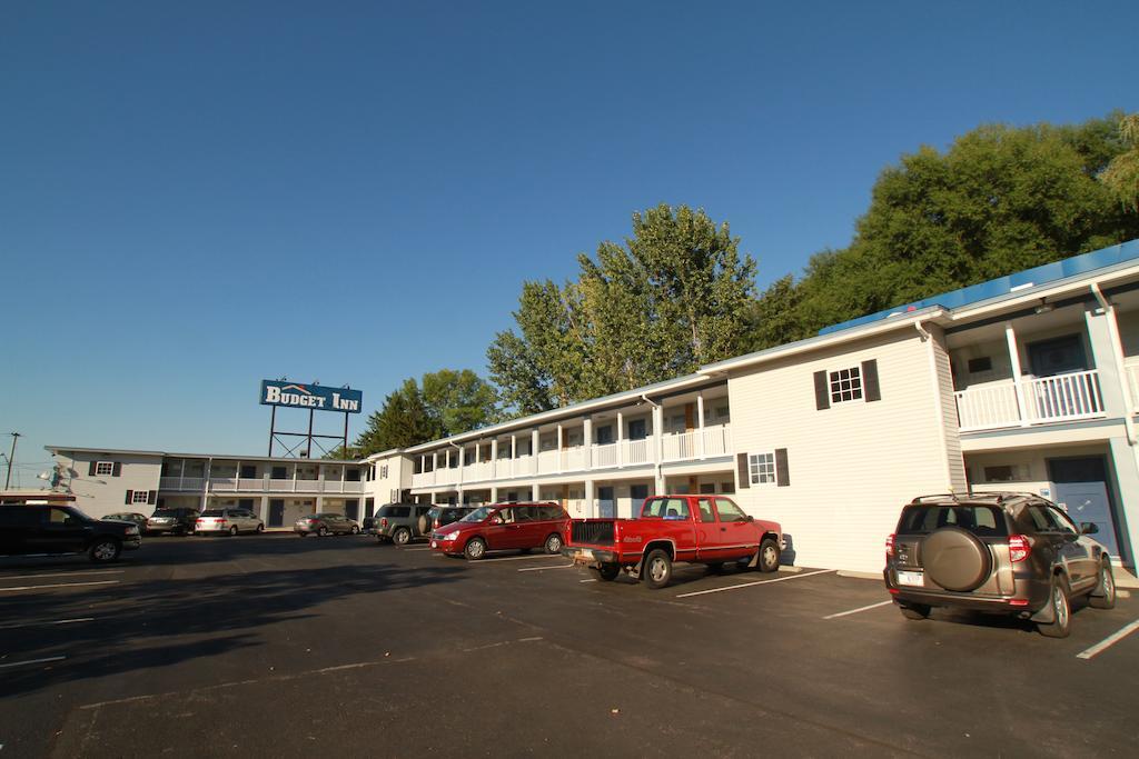 Budget Inn Cicero Exterior photo