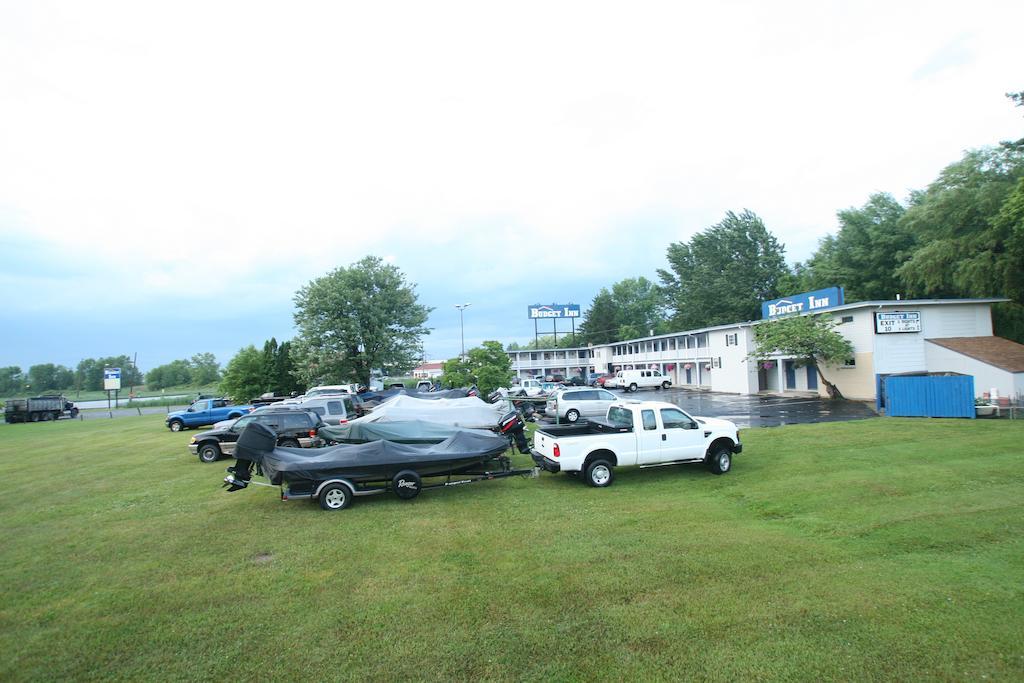 Budget Inn Cicero Exterior photo